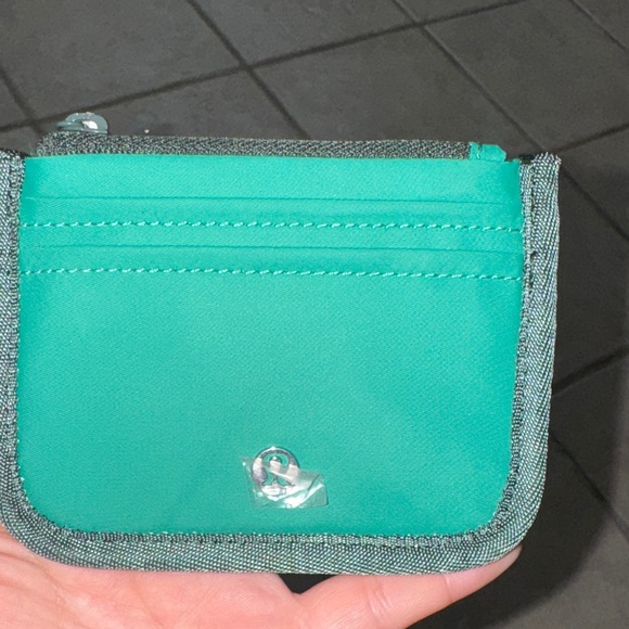 lululemon athletica Accessories - Lululemon true identity card case